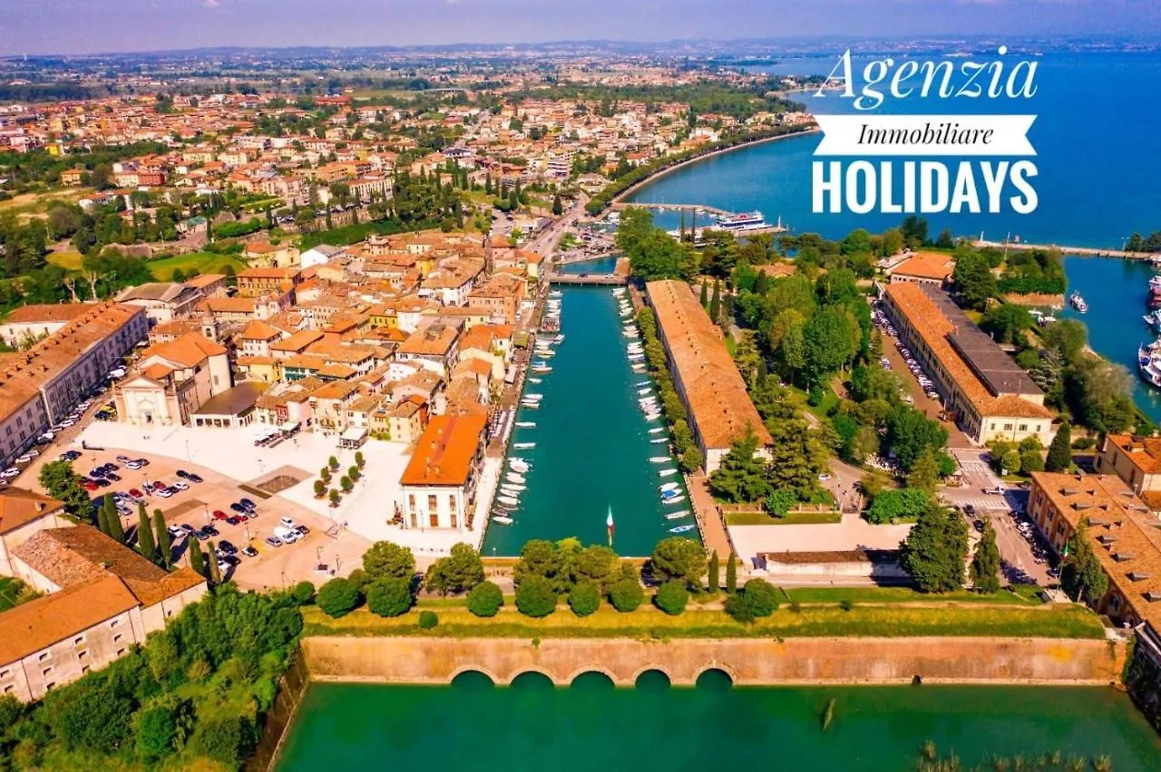 Residenza La Corte Castelnuovo del Garda Italy