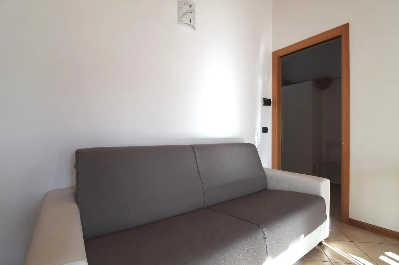 Apartment Residenza La Corte Castelnuovo del Garda Italy